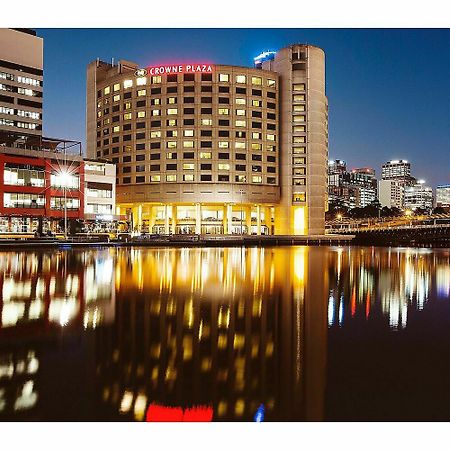 Отель Crowne Plaza Melbourne By Ihg Экстерьер фото