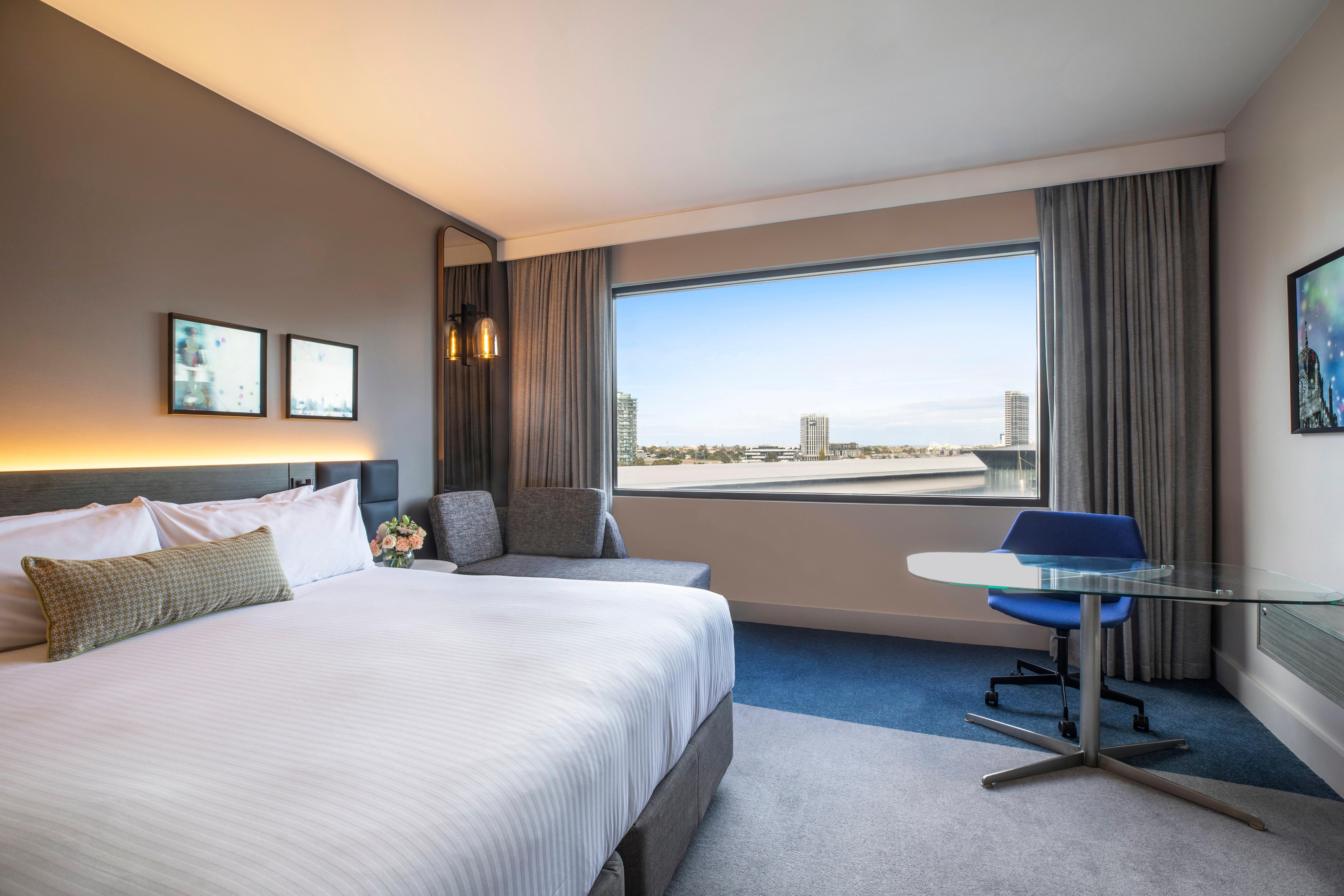Отель Crowne Plaza Melbourne By Ihg Экстерьер фото