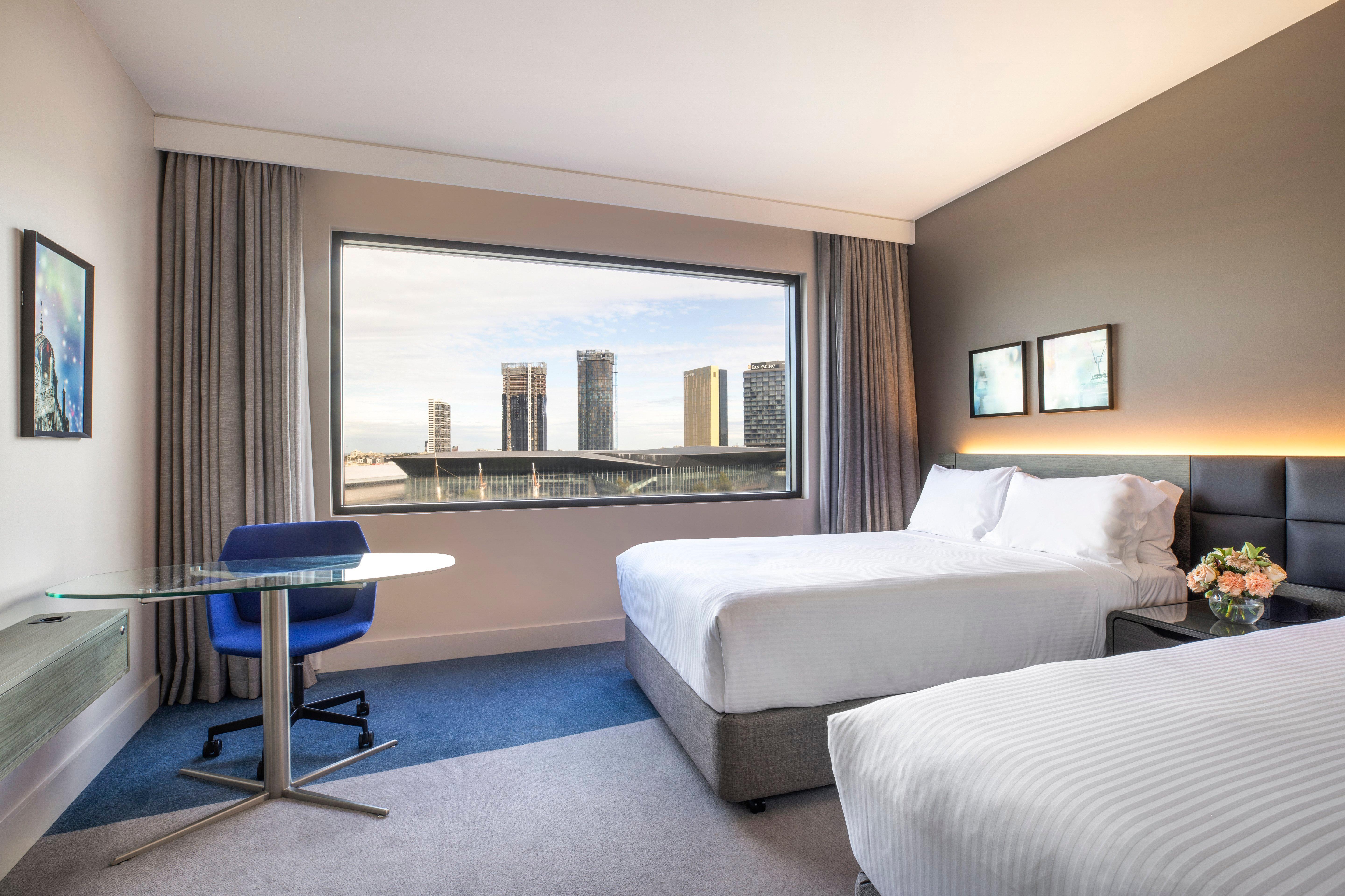 Отель Crowne Plaza Melbourne By Ihg Экстерьер фото