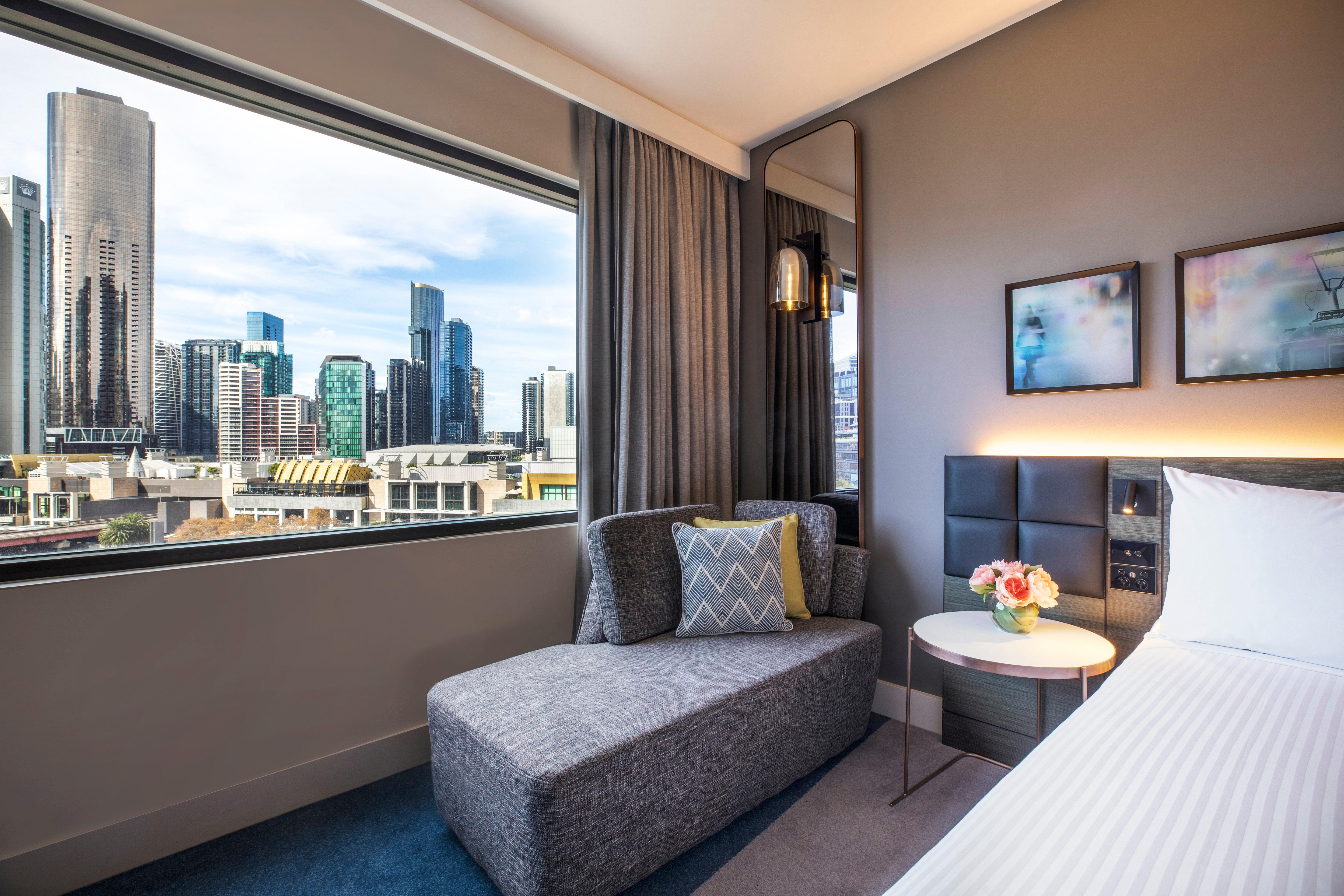 Отель Crowne Plaza Melbourne By Ihg Экстерьер фото