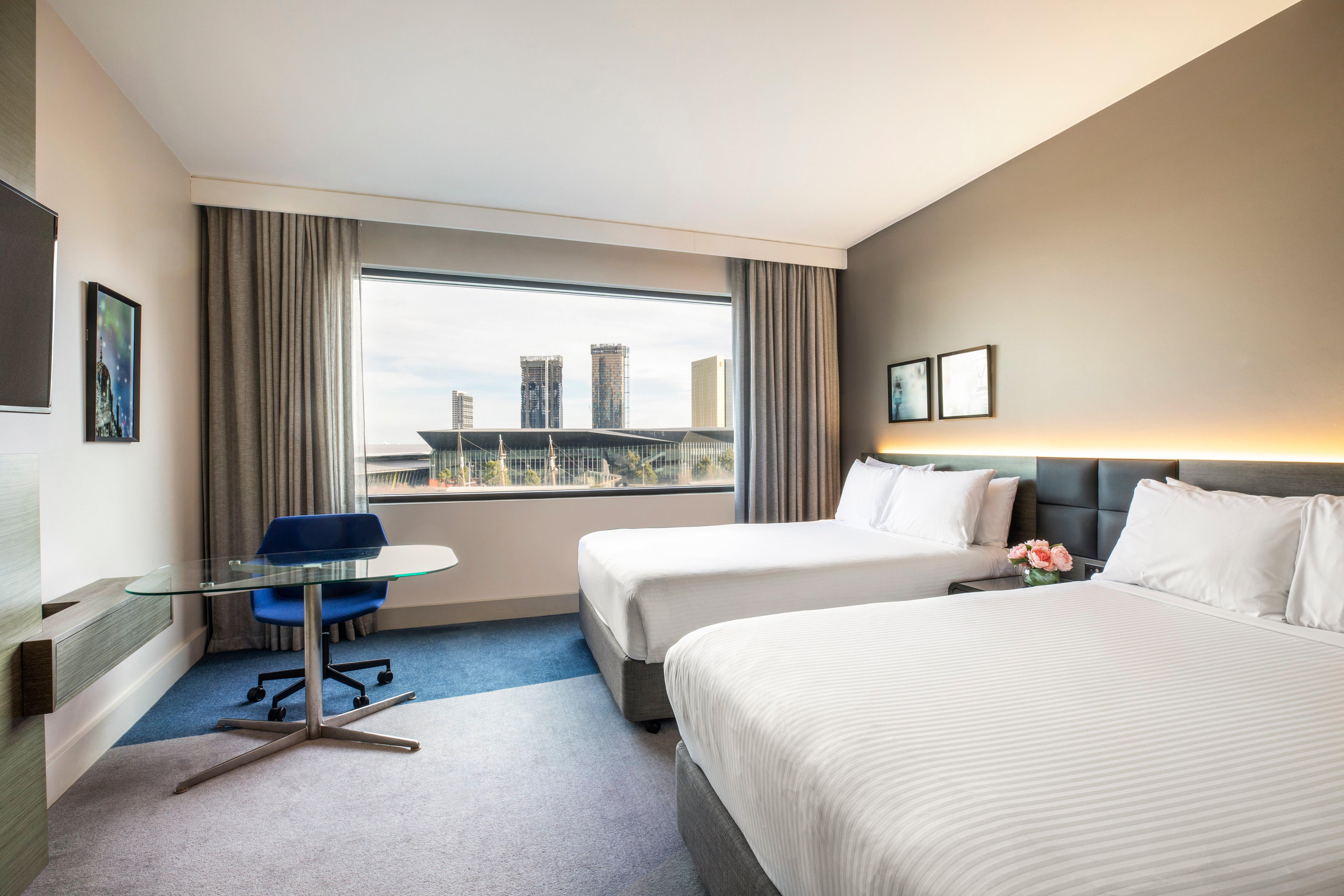 Отель Crowne Plaza Melbourne By Ihg Экстерьер фото