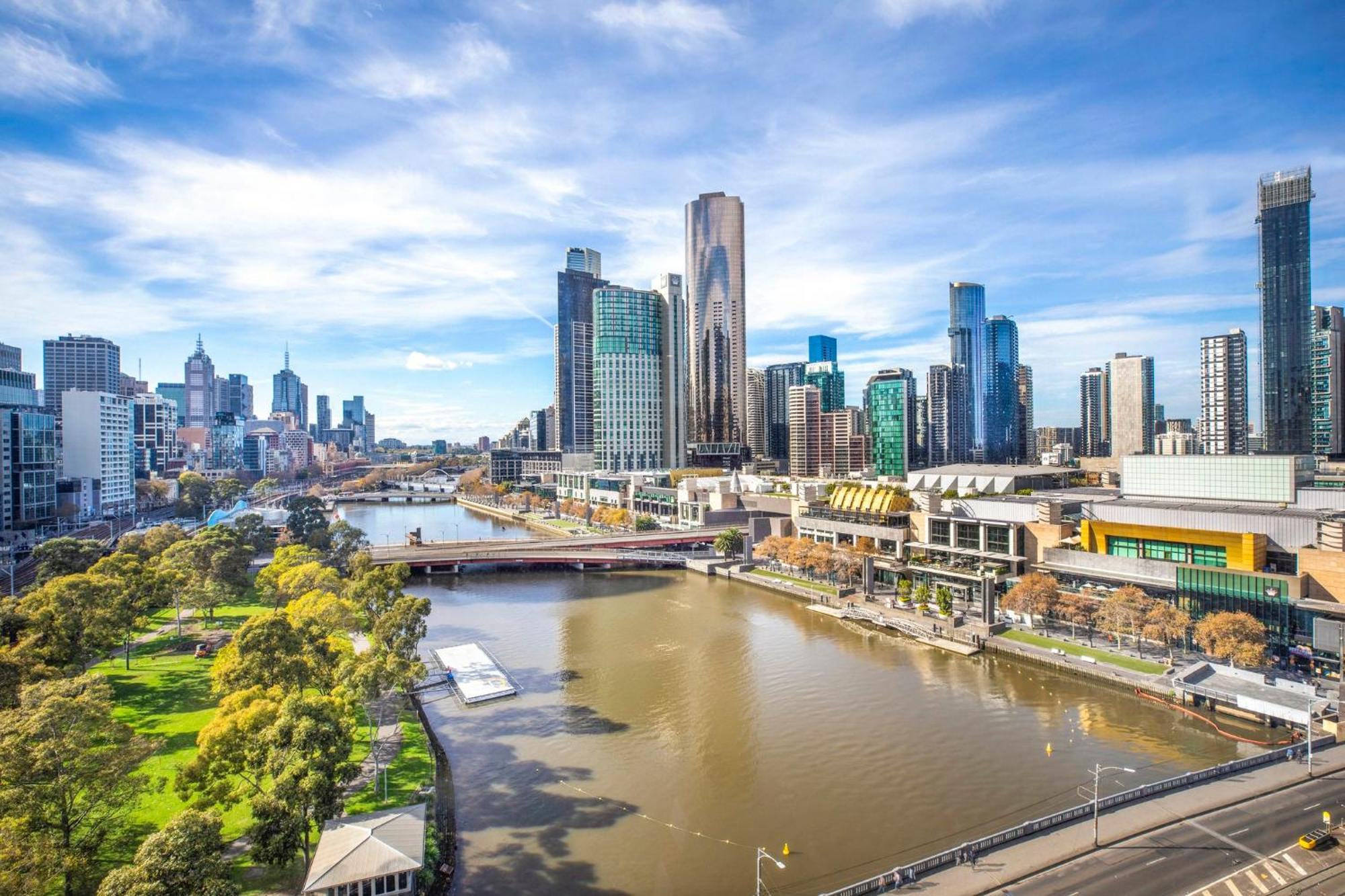 Отель Crowne Plaza Melbourne By Ihg Экстерьер фото