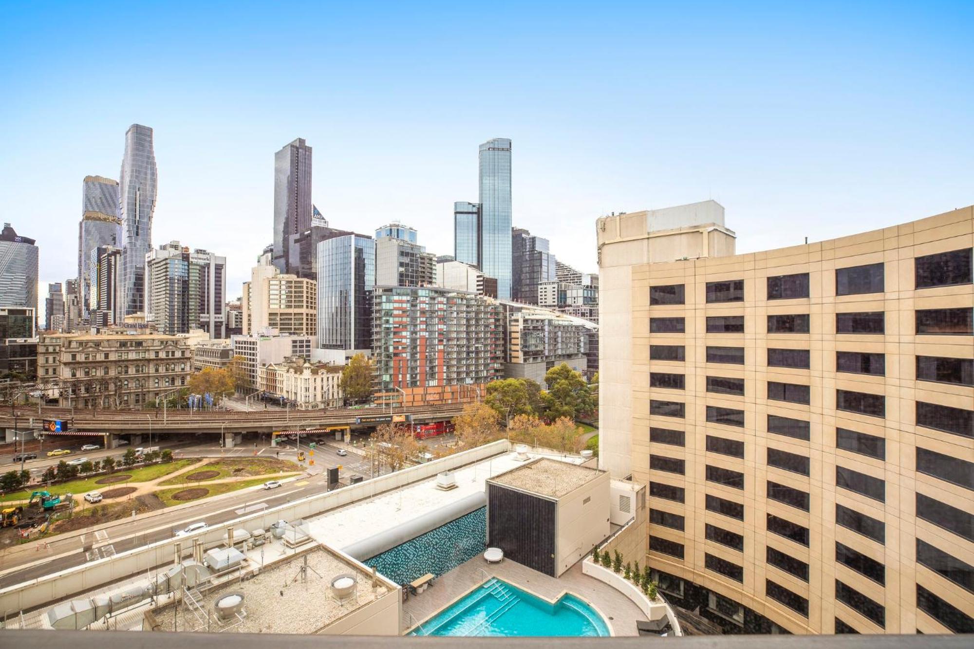 Отель Crowne Plaza Melbourne By Ihg Экстерьер фото